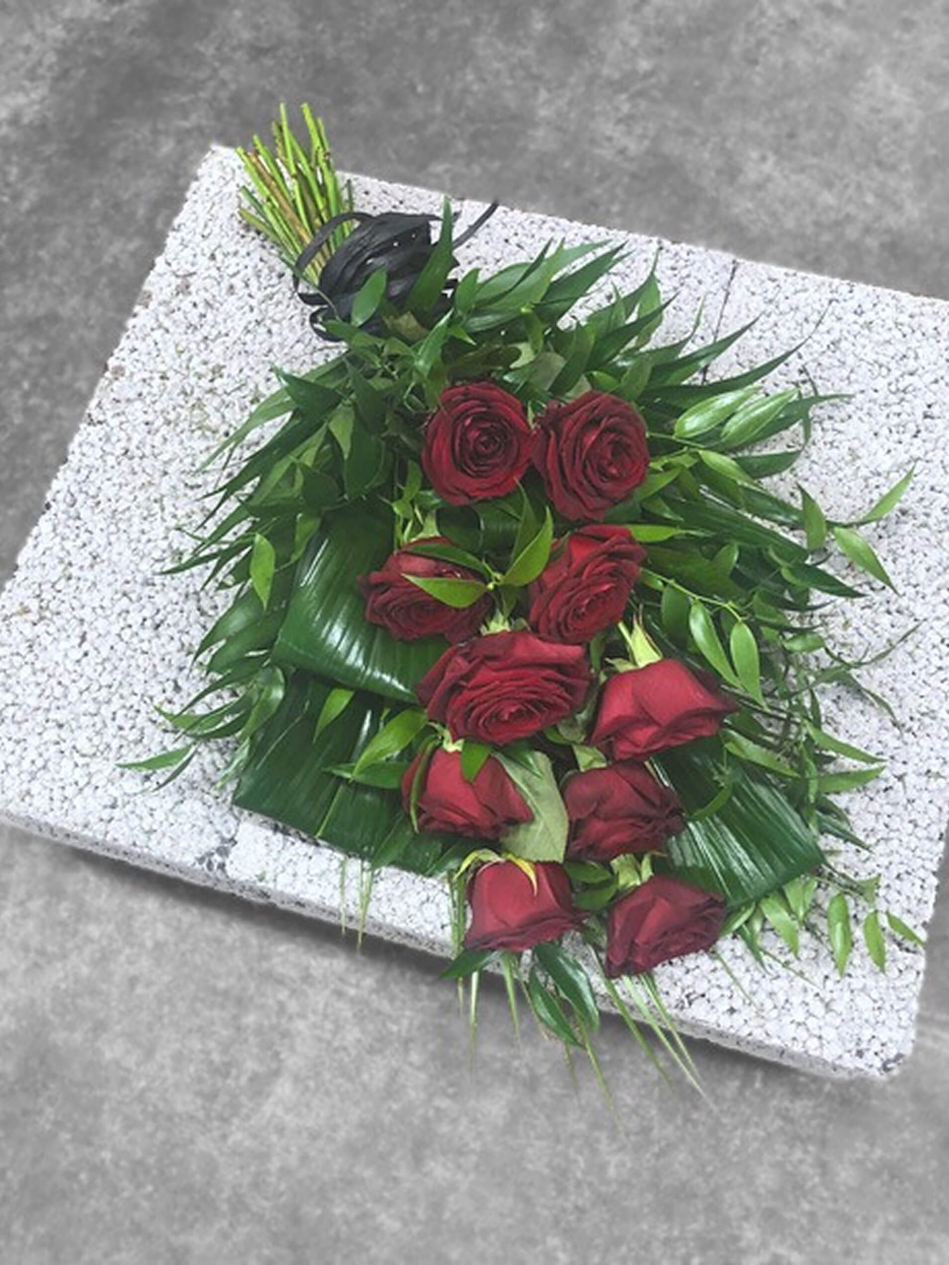 Букеты для кремации - заказать в похоронном бюро Angel AB в Риге и Юрмале